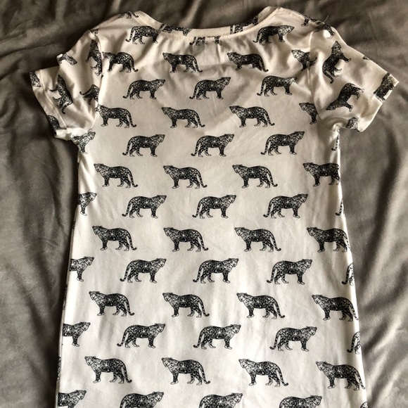 Nollie Leopard Tee - Picture 3 of 4